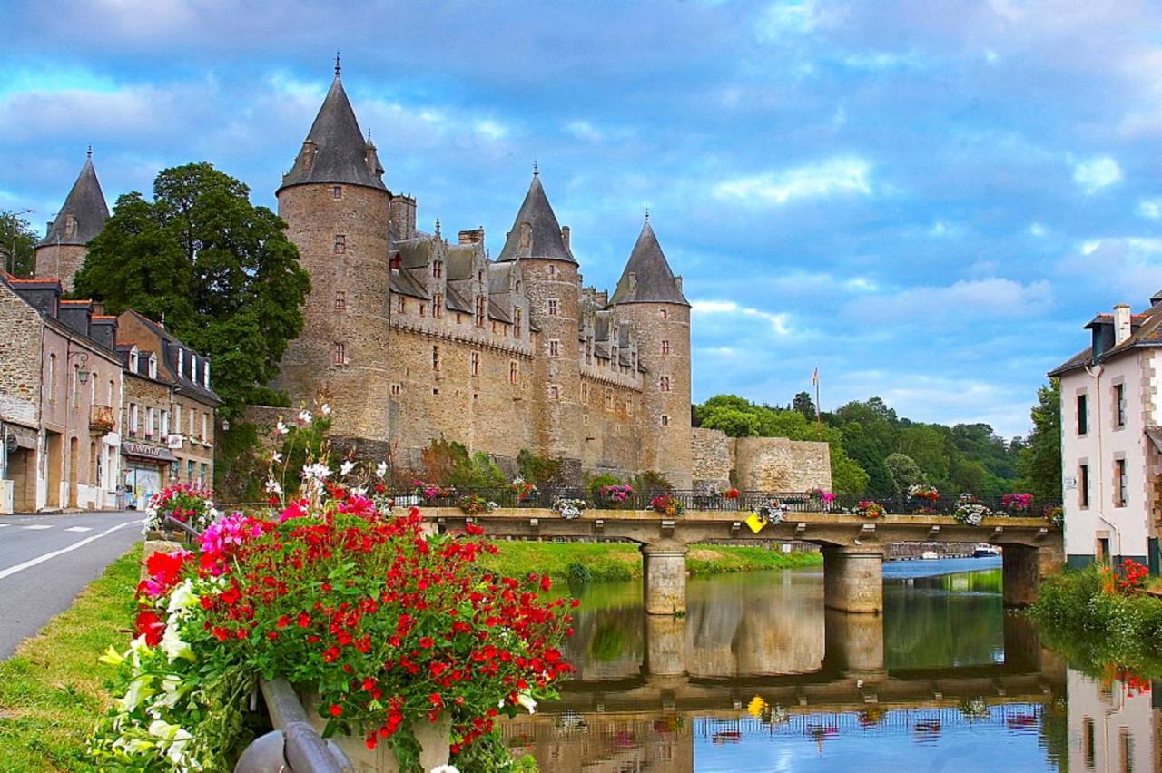 L'Ancien Presbytere Lescouet-Gouarec Esterno foto