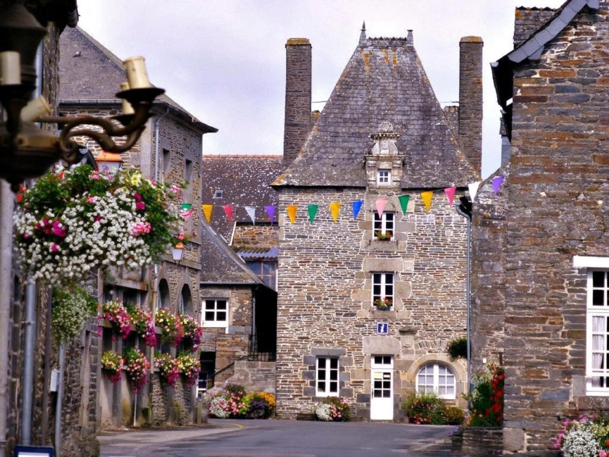 L'Ancien Presbytere Lescouet-Gouarec Esterno foto